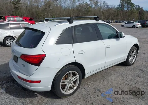 2014 Audi Q5 2.0T Premium z USA, uszkodzony, nr VIN WA1LFAFP5EA044514